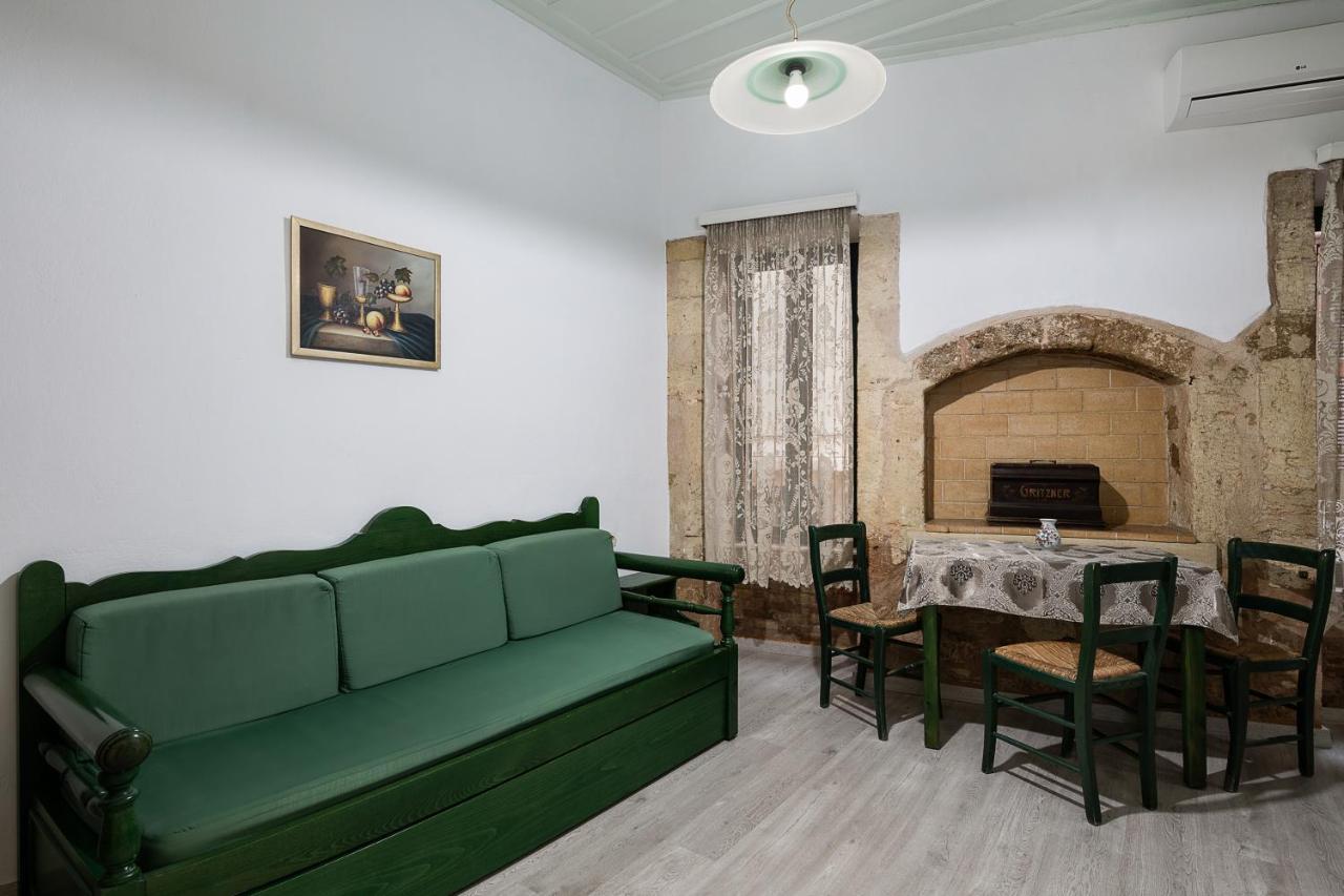 Anastasia Apartments ハニア エクステリア 写真